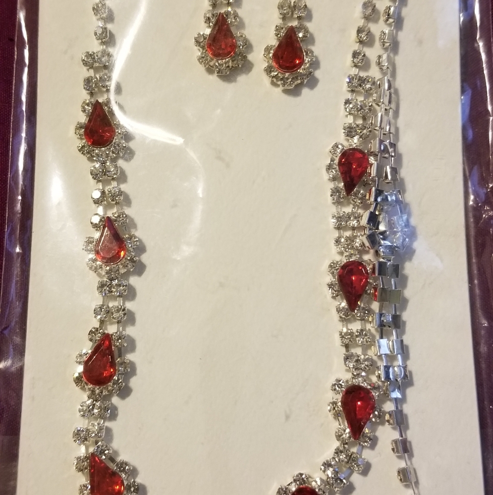 Necklace and Earrings Set